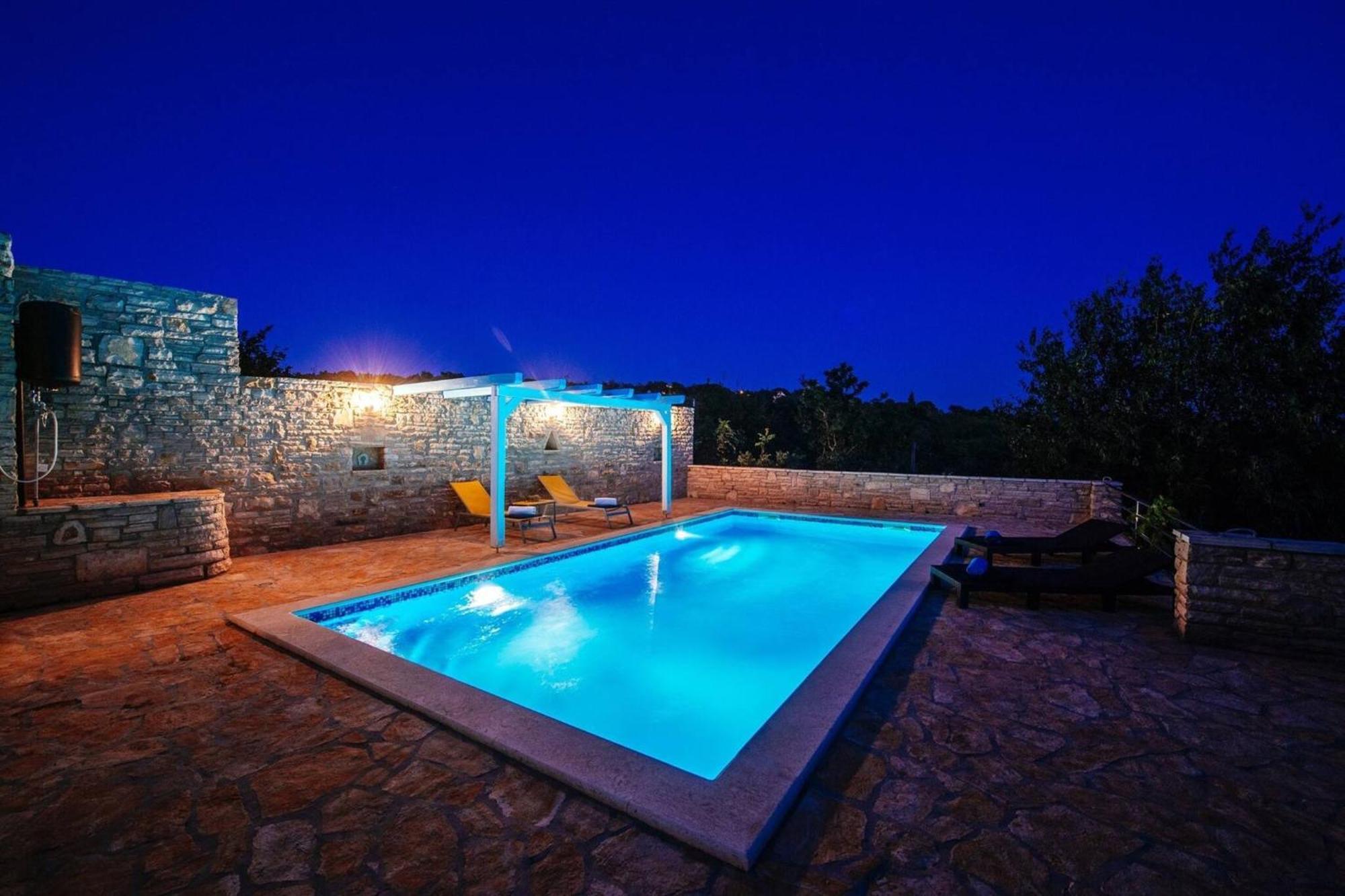 My Dalmatia - Holiday Home Korlat With Private Pool Benkovac Exterior photo